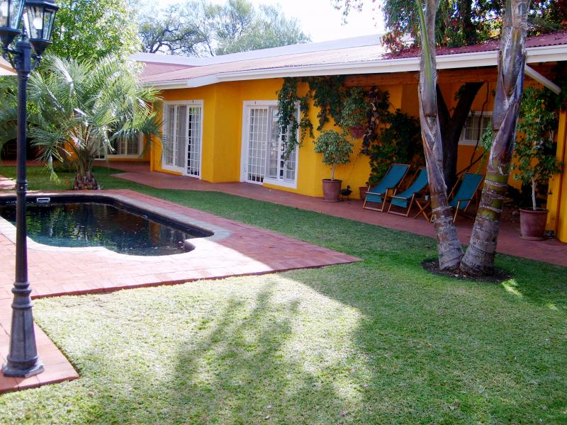 Namibia, Windhoek, Casa Piccolo, Pool