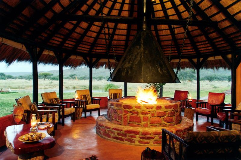 Namibia, Otjiwarongo, Okonjima Bush Camp, Lounge