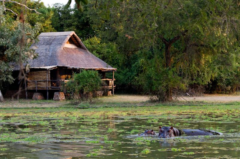 Sambia, South Luangwa Nationalpark, Mfuwe Lodge, Hauptgebäude