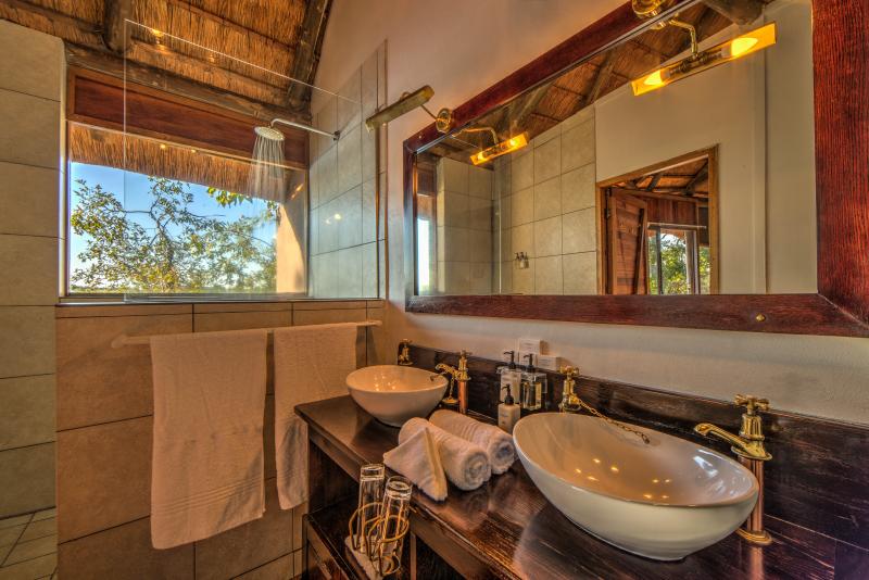 Botswana, Okavango Delta, Xugana Island Lodge