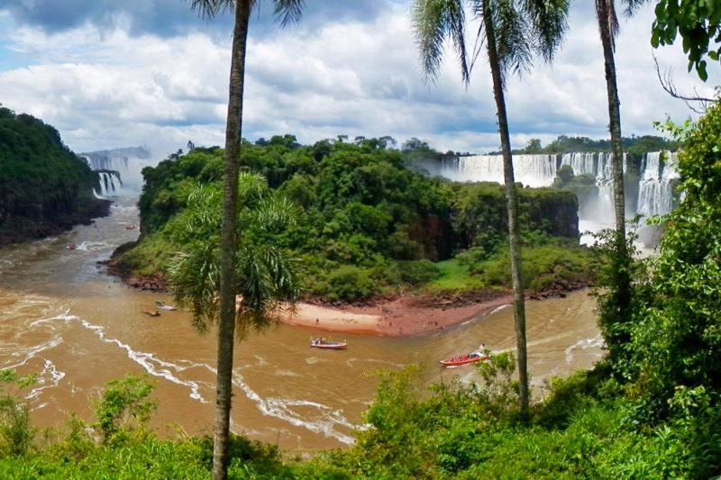 Argentinien, Iguazu Wasserfälle ©pixabay.com/JDubya59