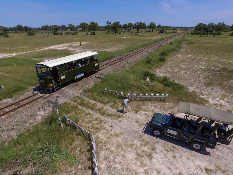 Simbabwe, Hwange Nationalpark, Elephant Express