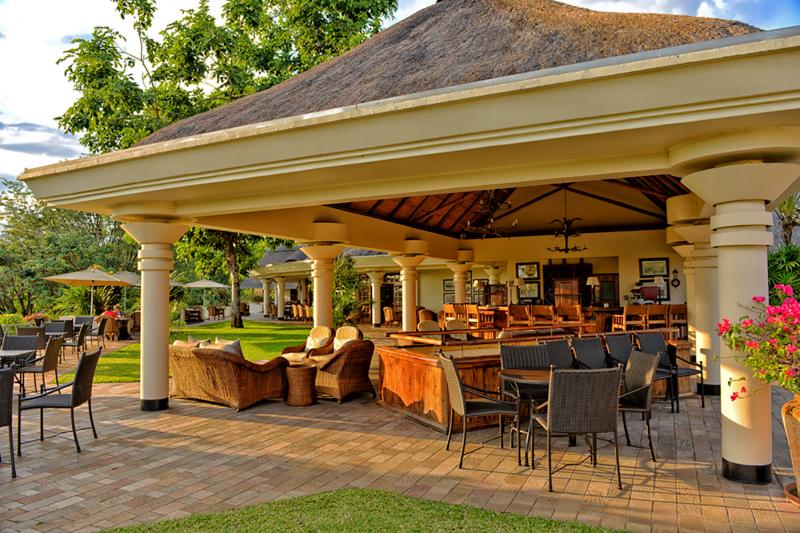 Simbabwe, Victoria Falls, Ilala Lodge, Gartenanlage
