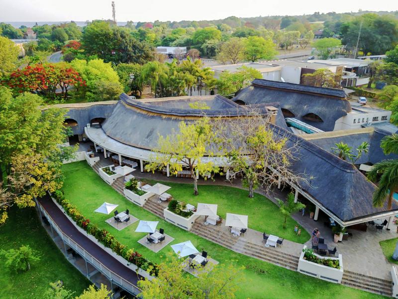 Simbabwe, Victoria Falls, Ilala Lodge, Hotelanlage