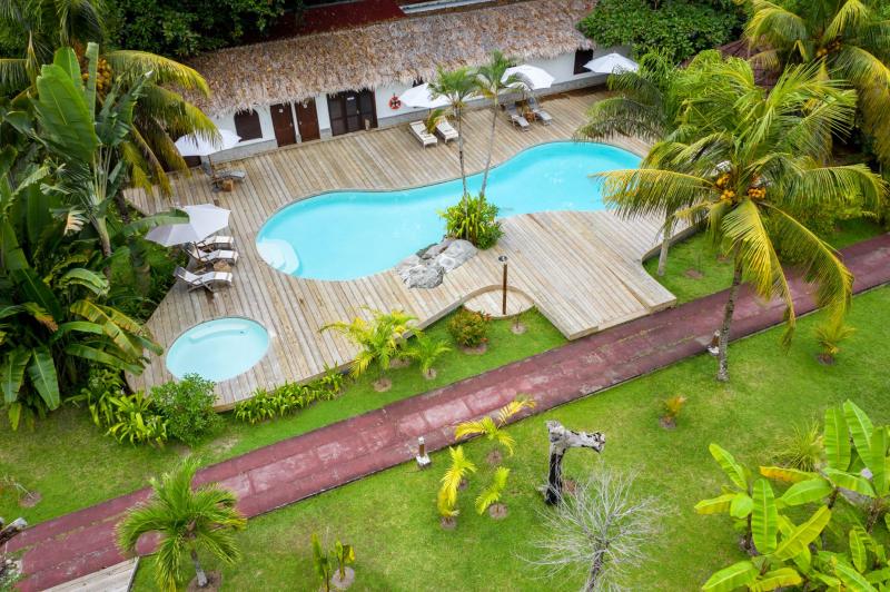 Bliss Hotel Praslin,Pool