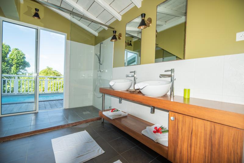 Karibik, Martinique, Hotel Plein Soleil, Zimmerbeispiel Duplex Suite