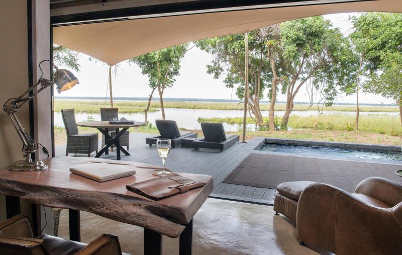 Sambia, Lower Zambezi Nationalpark, Sausage Tree Camp, Luxury Suite