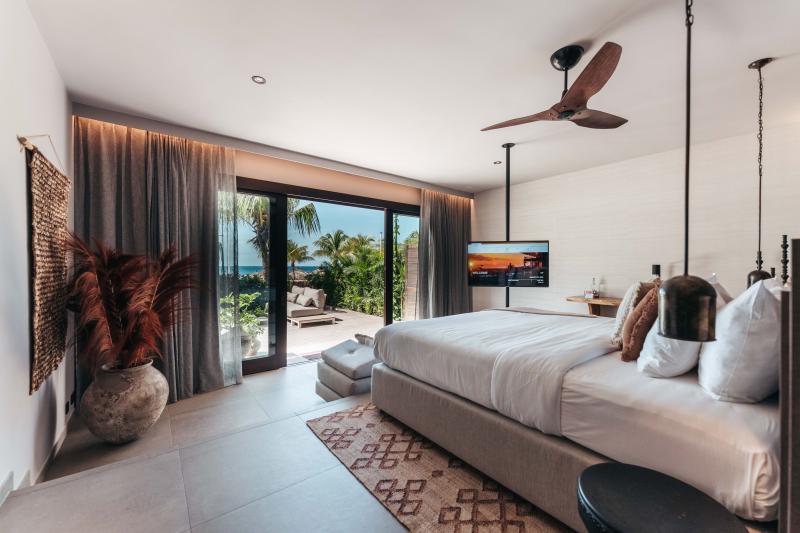 Curacao, Willemstad, Kontiki Beach Resort, Zimmerbeispiel Presidental Suite