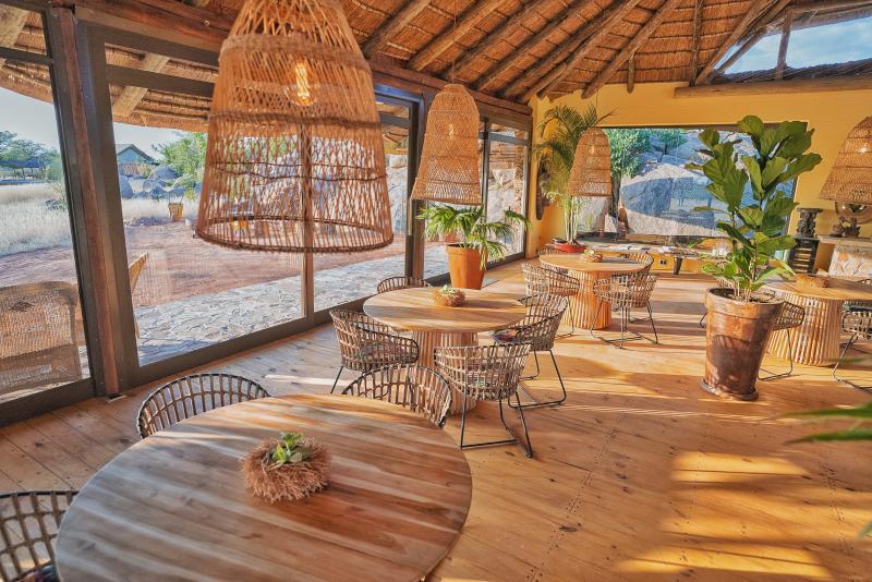 Namibia, Khorixas, Ohorongo Tented Camp, Restaurant
