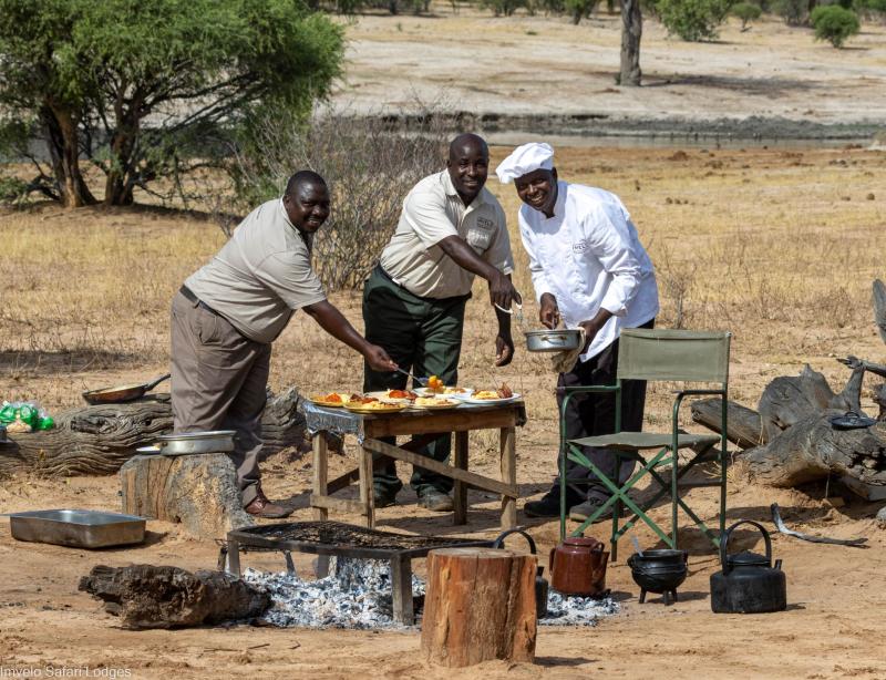 Simbabwe, Hwange NP, Jozibanini Camp